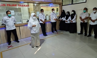 Dengan Berswolawat Nabi, Bapenda Kampar Selalu Jujur dan Amanah Dalam Bekerja