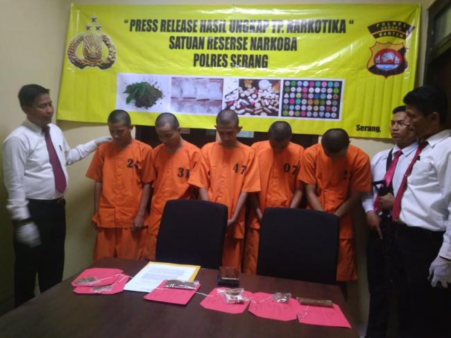 Satresnarkoba Polres Serang, Amankan 5 Pengguna Narkoba.
