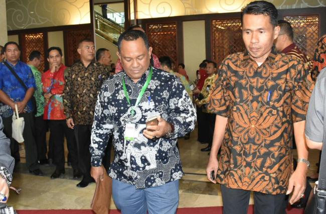 Hadiri Rakornas dengan Presiden RI, Bupati Kampar Siap Sinergitas dengan Program Pusat 