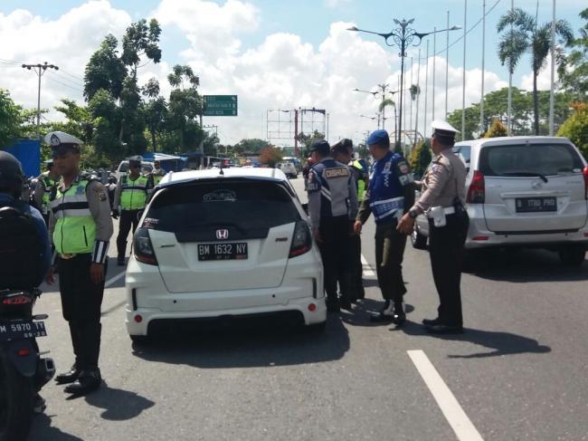 Polresta Pekanbaru Tilang 212 Pelanggar Lalu Lintas