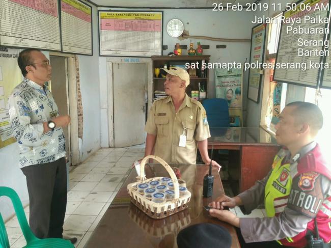 Polres Serang Kota, Kawal Distribusi Beras RASTRA 2019 Bansos dari Pemerintah.