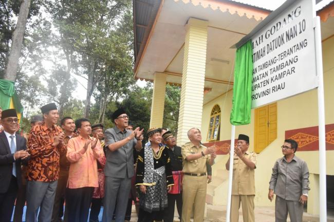 Gubri Apresiasi  Kinerja Bupati Kampar. 