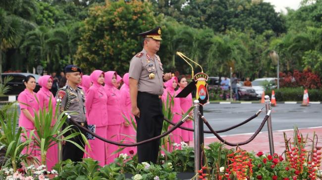 Kapolda Banten Pimpin Upacara Korps Raport Kenaikan Pangkat