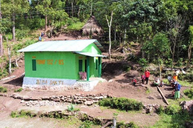 Meriahkan HUT Kodam I/BB, Satgas Pamtas RI-RDTL Yonif 132/BS, Resmikan Rumah Martinus Leltakaeb .