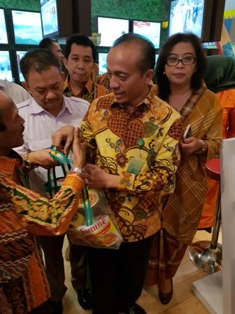 KLHK Imbau Kurangi Pemakaian Plastik di PLHK ke 22