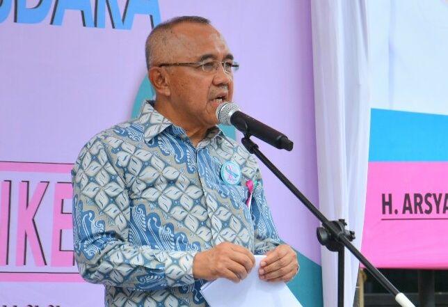 Gubri Sebut Kelebihan Muatan Barang Penyebab Rusaknya Jalan di Riau