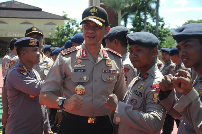 Wakapolda Pimpin Apel Pelepasan Pasukan  Korps Brimob Polri Bawah Kendali Operasi Polda Banten