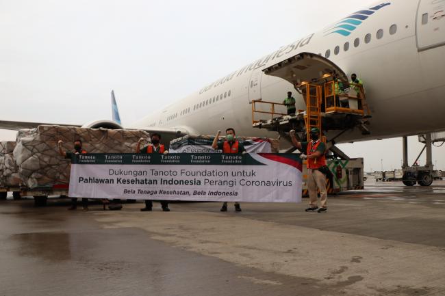 APD TIBA DI JAKARTA, TANOTO FOUNDATION  PENUHI KOMITMEN KE BNPB PERANGI COVID-19