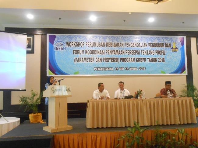 BKKBN Rumuskan Kebijakan Kualitas Kependudukan di Riau