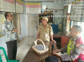 Polres Serang Kota, Kawal Distribusi Beras RASTRA 2019 Bansos dari Pemerintah.