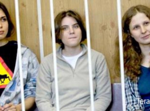 Nyanyikan Anti Putin, Personel Pussy Riot Dibui