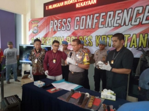 Dua Dari Empat Pelaku Aksi Perampokan Minimarket Akhirnya Dibekuk Polisi