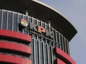 KPK Periksa Mantan Ajudan Bupati dan Mantan Kepala Bappeda Kampar