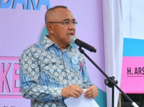 Gubri Sebut Kelebihan Muatan Barang Penyebab Rusaknya Jalan di Riau