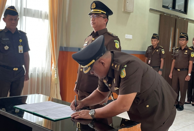 Kejari Bungo Gelar Sertijab 2 Kepala Seksi