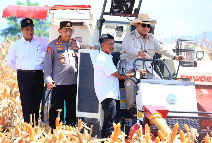 Presiden Prabowo Senang Panen Raya Jagung Inisiasi Polri Berhasil