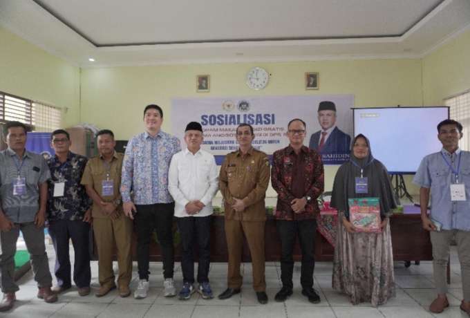 BGN dan DPR RI Gelar Sosialisasi Program Makan Bergizi Gratis Hadir di Desa Petapahan Riau