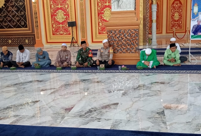 Babinsa Koramil 14/Kepenuhan Hadir ditengah masyarakat dalam kegiatan keagamaan