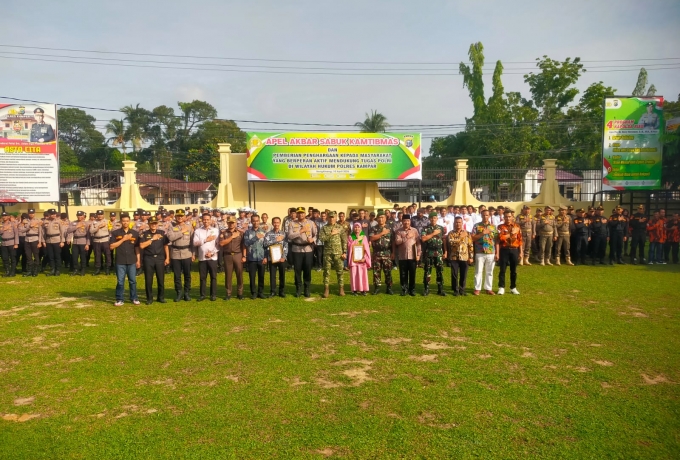 Perkuat Sinergitas, Danramil 01/Bkn Hadiri Gelar Apel Akbar Sabuk Kamtibmas 2026