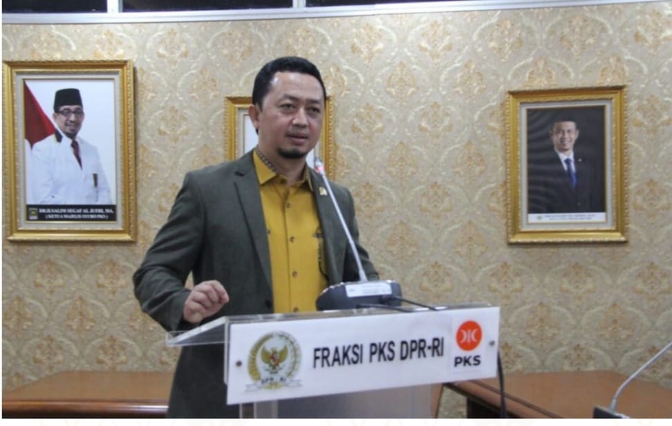 Syahrul Aidi Dorong Dirjen Perhubungan Laut, Menertibkan Kabel Fiber Optik Yang Berserakan Di Selat 