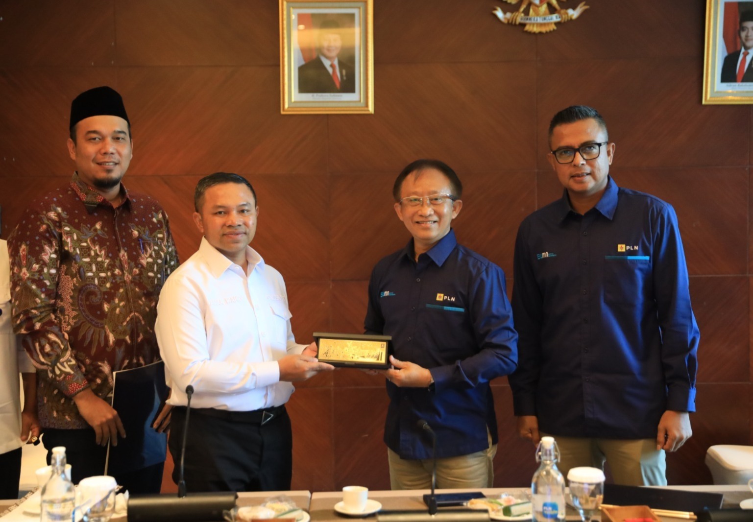 Kunjungan Gubernur, Bupati dan Walikota Se Riau, GM PLN UID RKR Paparkan Peran Strategisnya