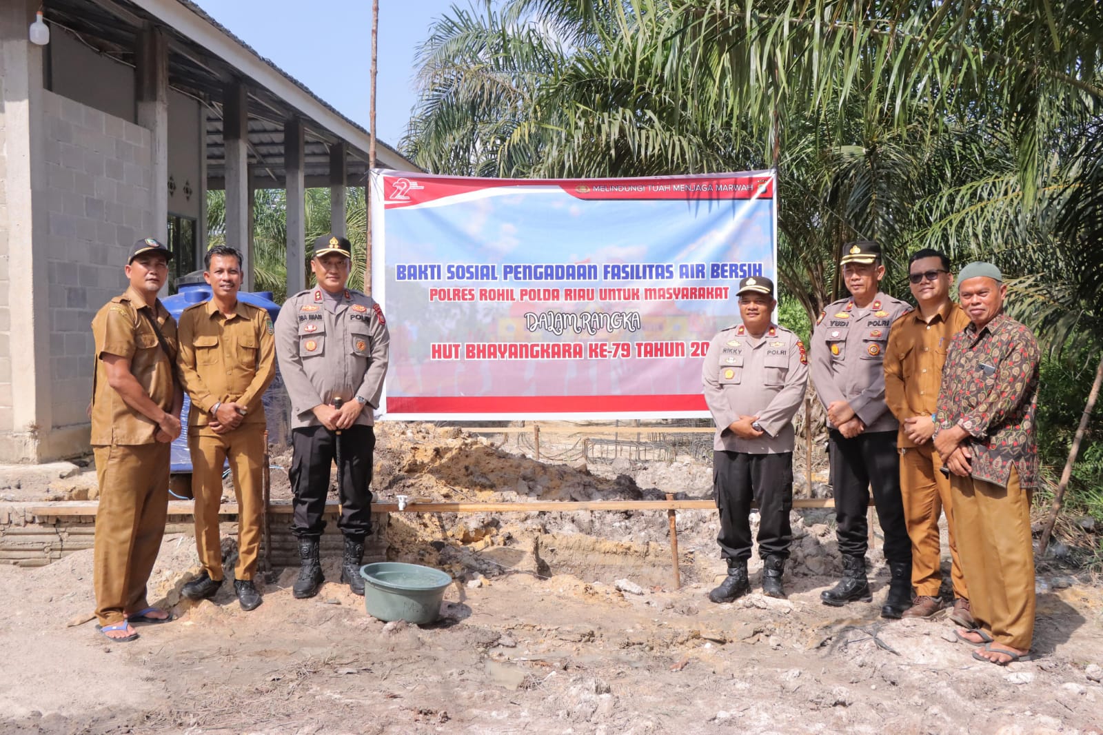 Pembangunan Fasilitas Air Bersih, Kapolres Rohil, Ini Wujud Kepedulian Polri untuk Masyarakat